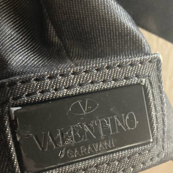 Vintage Valentino purse with bow.  Charcoal grey color - Picture 3 of 8
